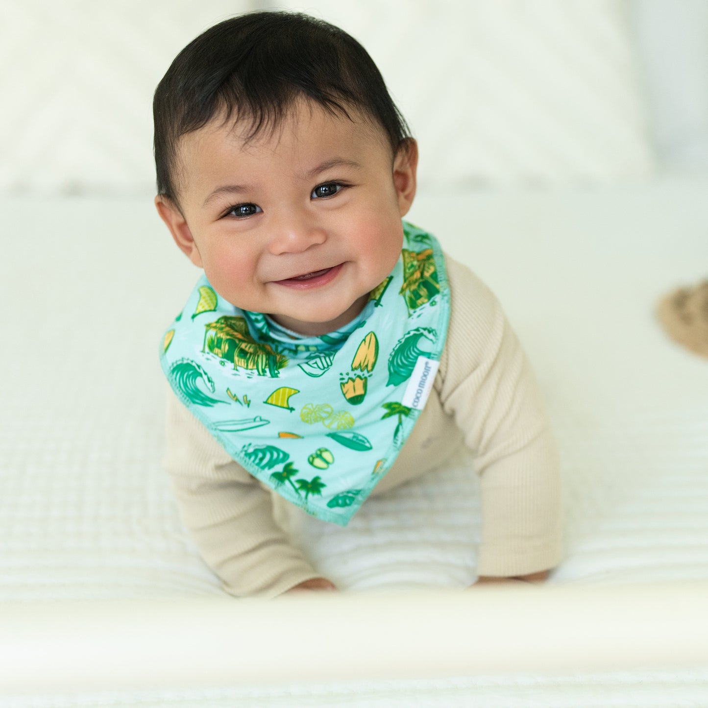 Golden Swell Bib