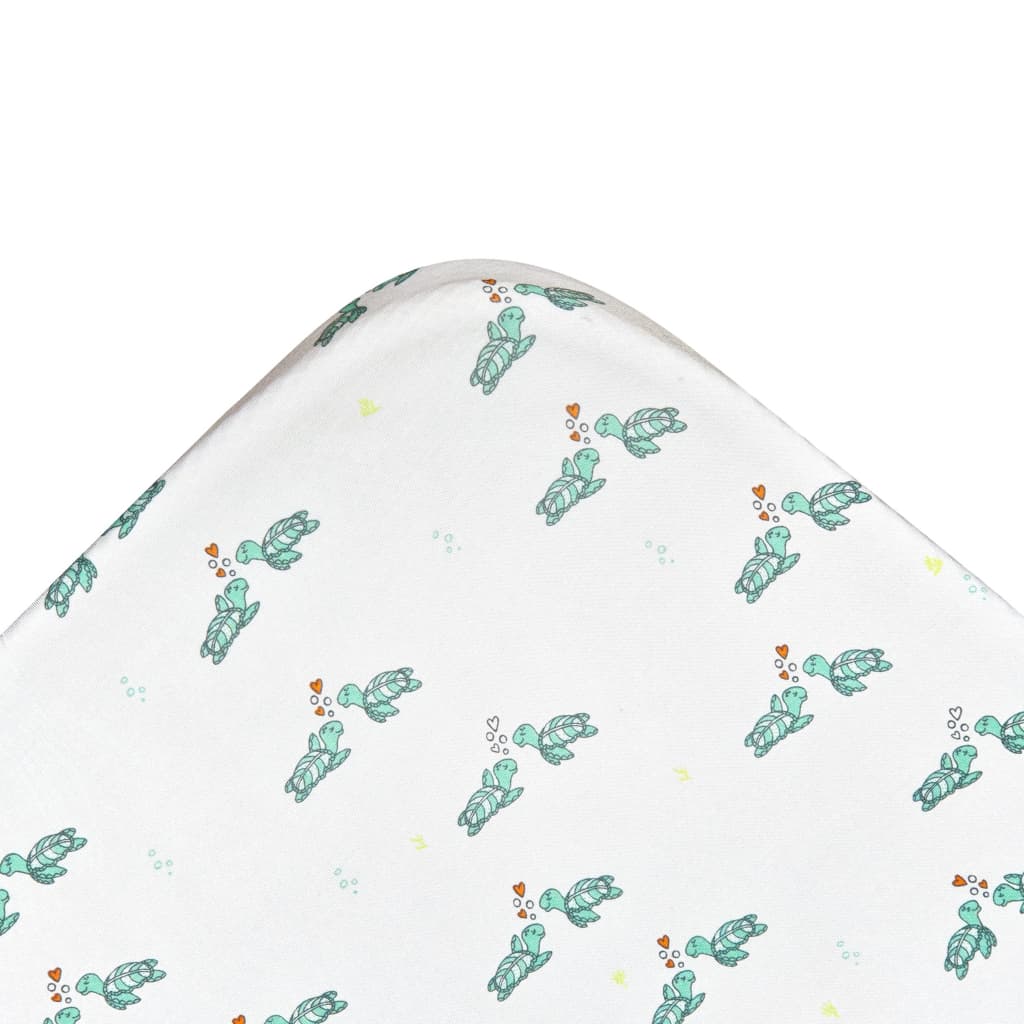 Honu Honi Bamboo Crib Sheet