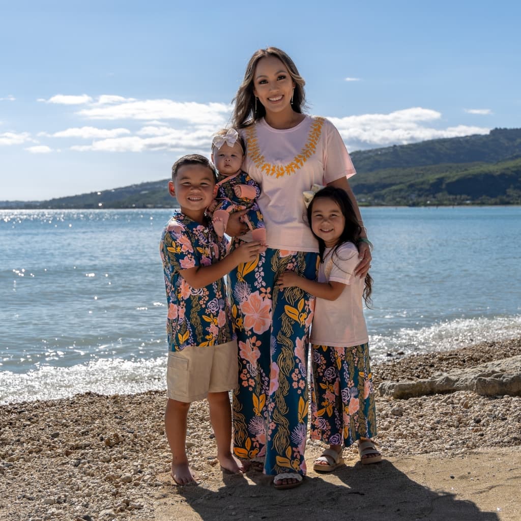 Lā Lei Women's Bamboo Wide-Leg Pants