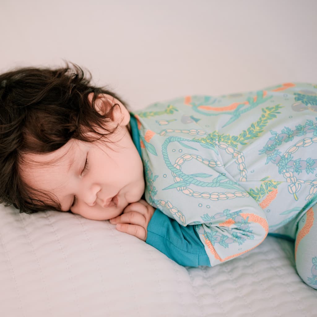 Lei Stand Bamboo Coverall