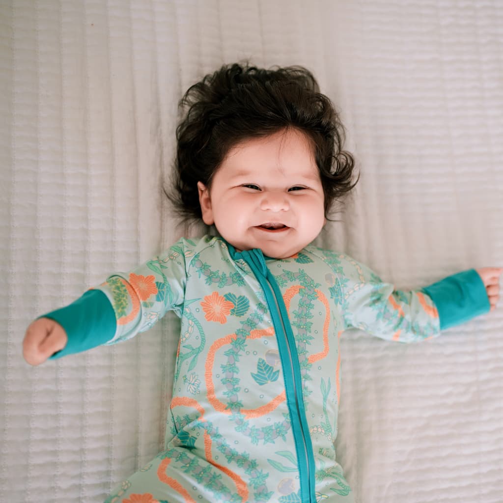 Lei Stand Bamboo Coverall