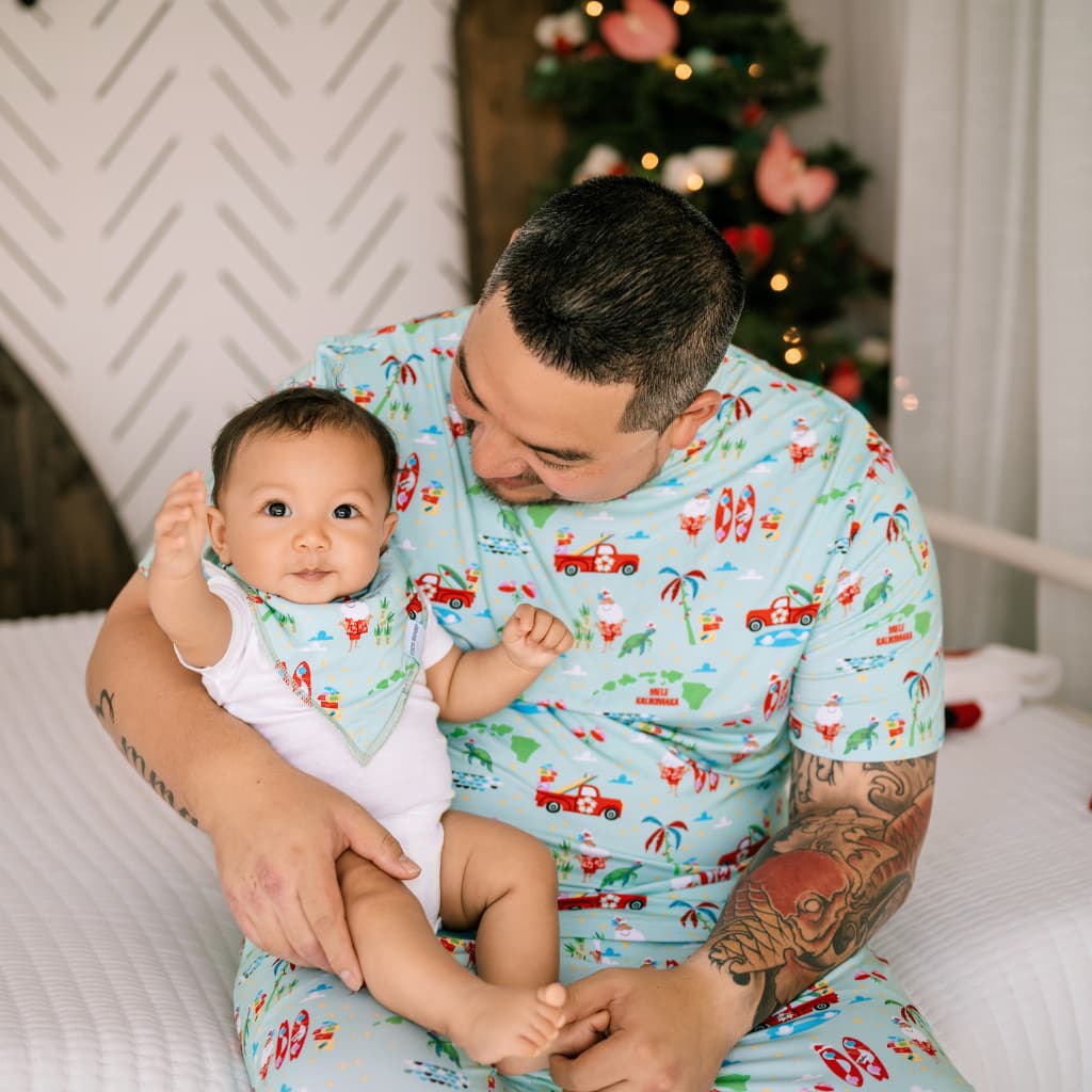 Surfing In An Island Wonderland Men's Bamboo Pajamas