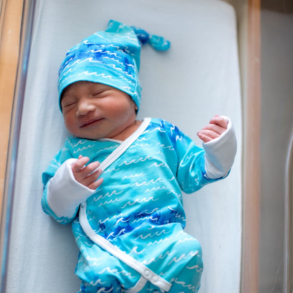 Nalu Bamboo Knotted Hat