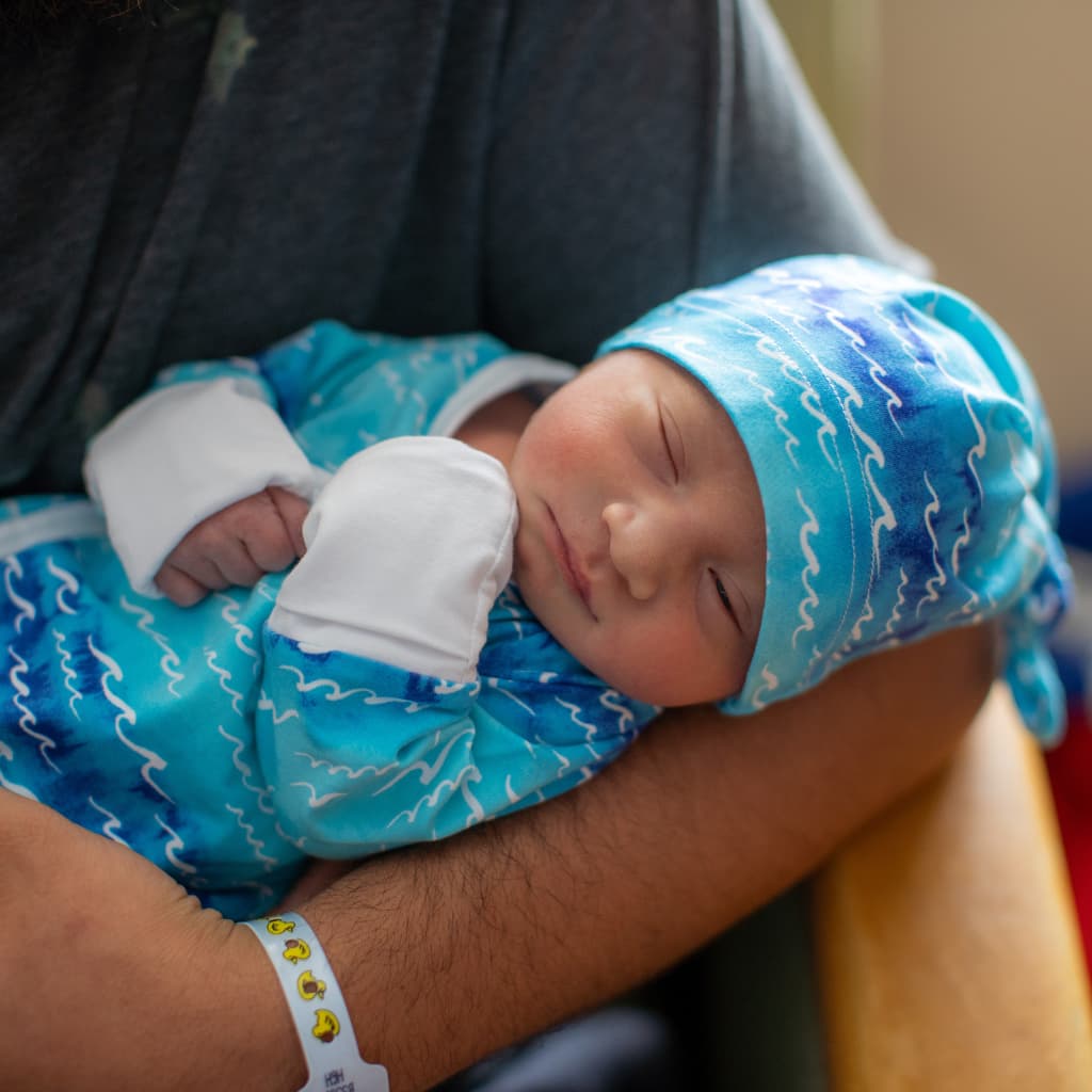 Nalu Bamboo Knotted Hat