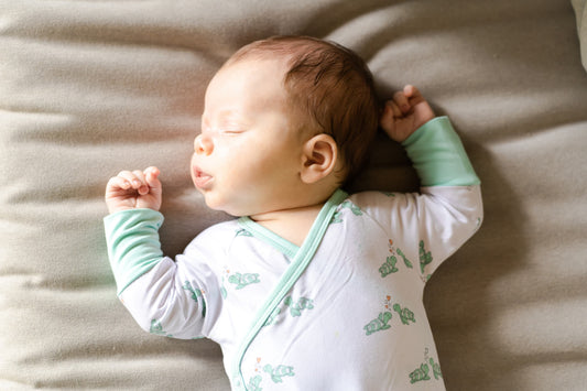 How to Dress Your Baby for Sleep