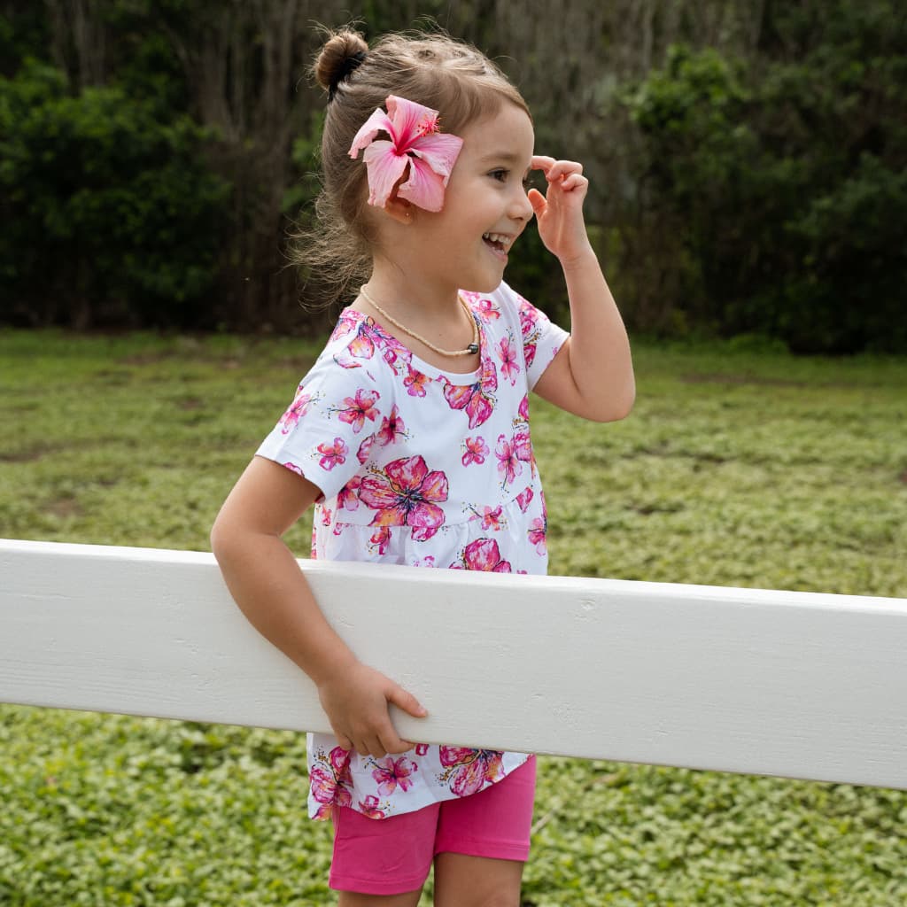Hibiscus Kiss Short Sleeve Top and Shorts Set