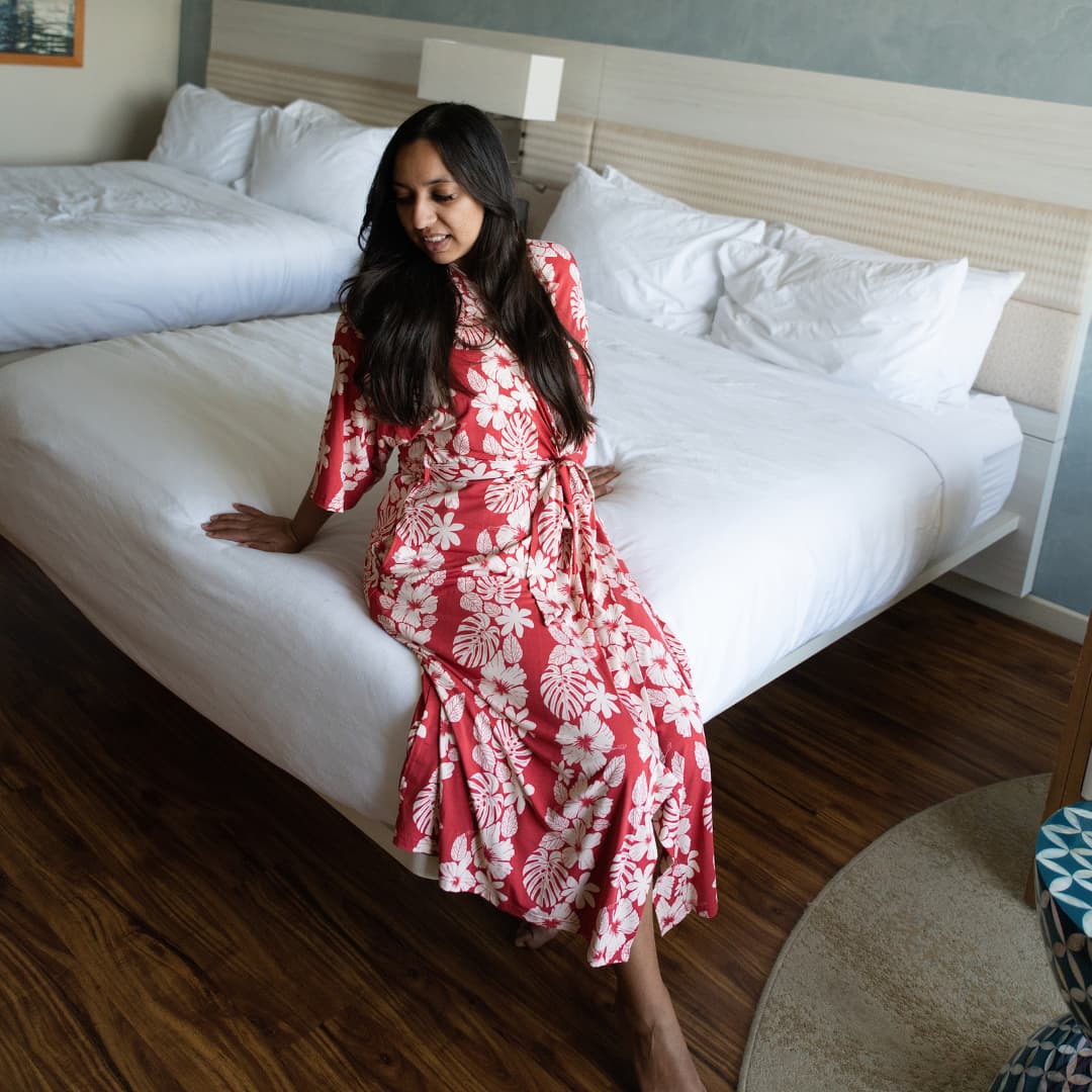 Vintage Aloha Bamboo Mama Robe