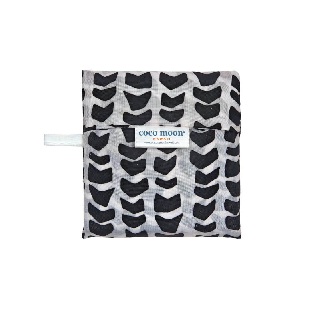 Shell-ish Tote Bag