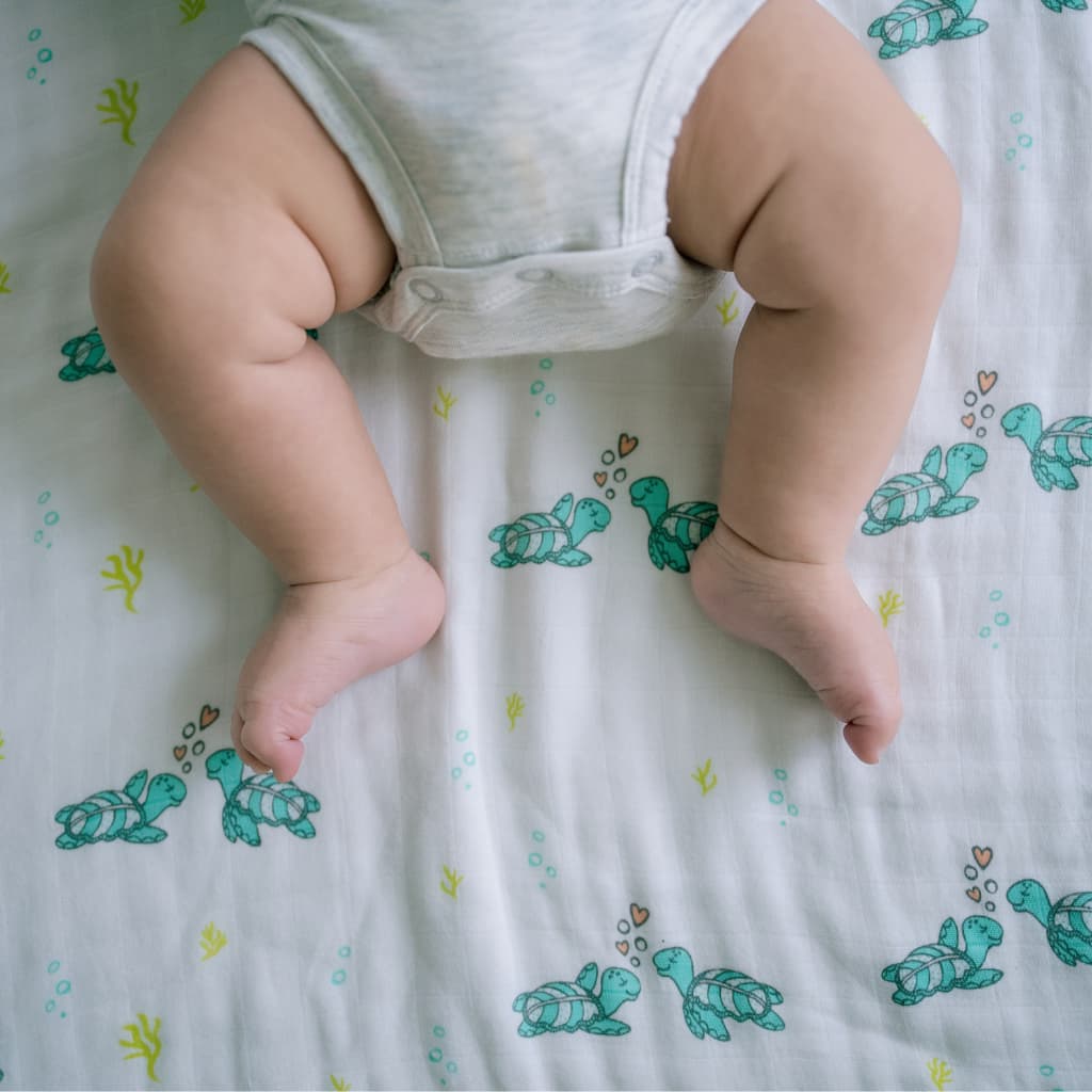 Honu Honi Baby Quilt