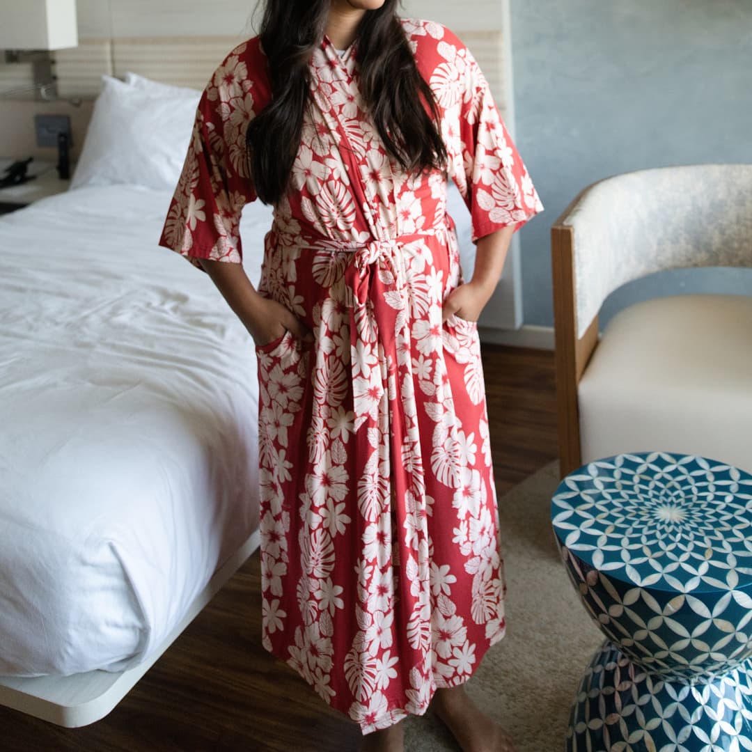 Vintage Aloha Bamboo Mama Robe