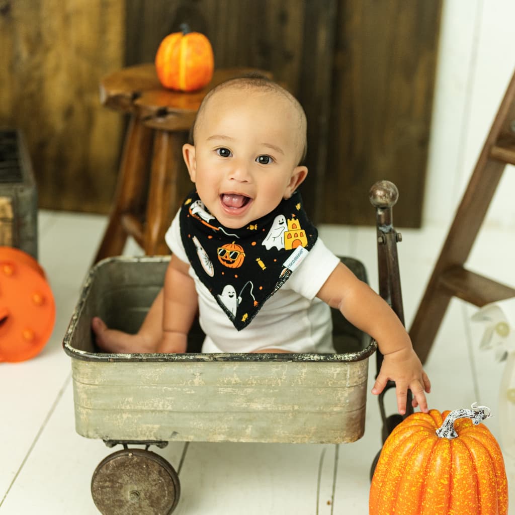 Beachside Boo Bash Bib