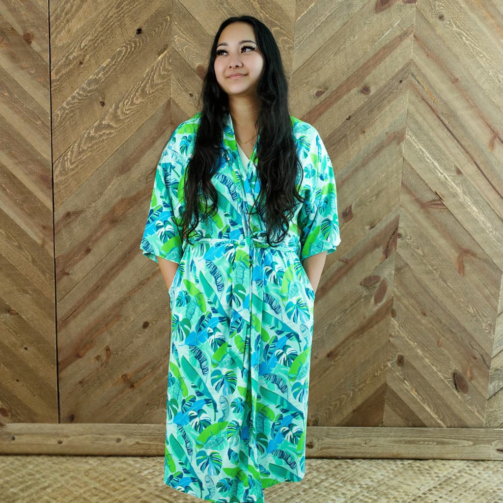 Backyard Oasis Bamboo Mama Robe