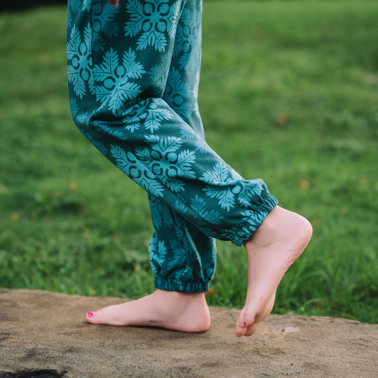 ʻUlu Grove Bamboo Jogger Set