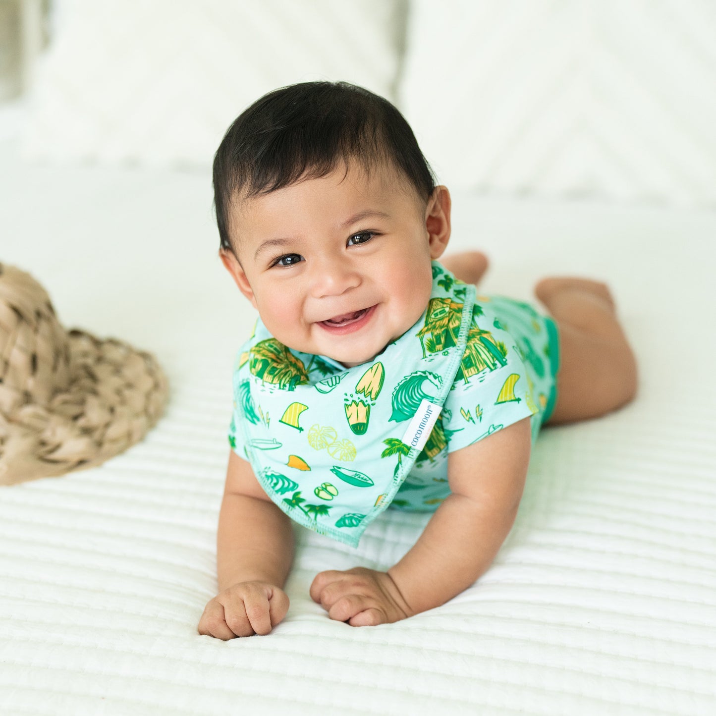 Golden Swell Bib
