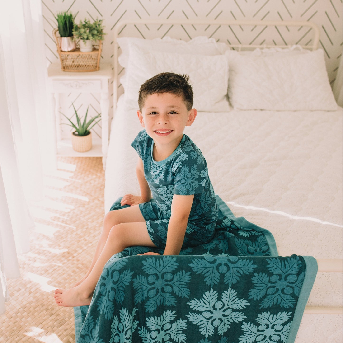 ʻUlu Grove Short Bamboo Pajamas