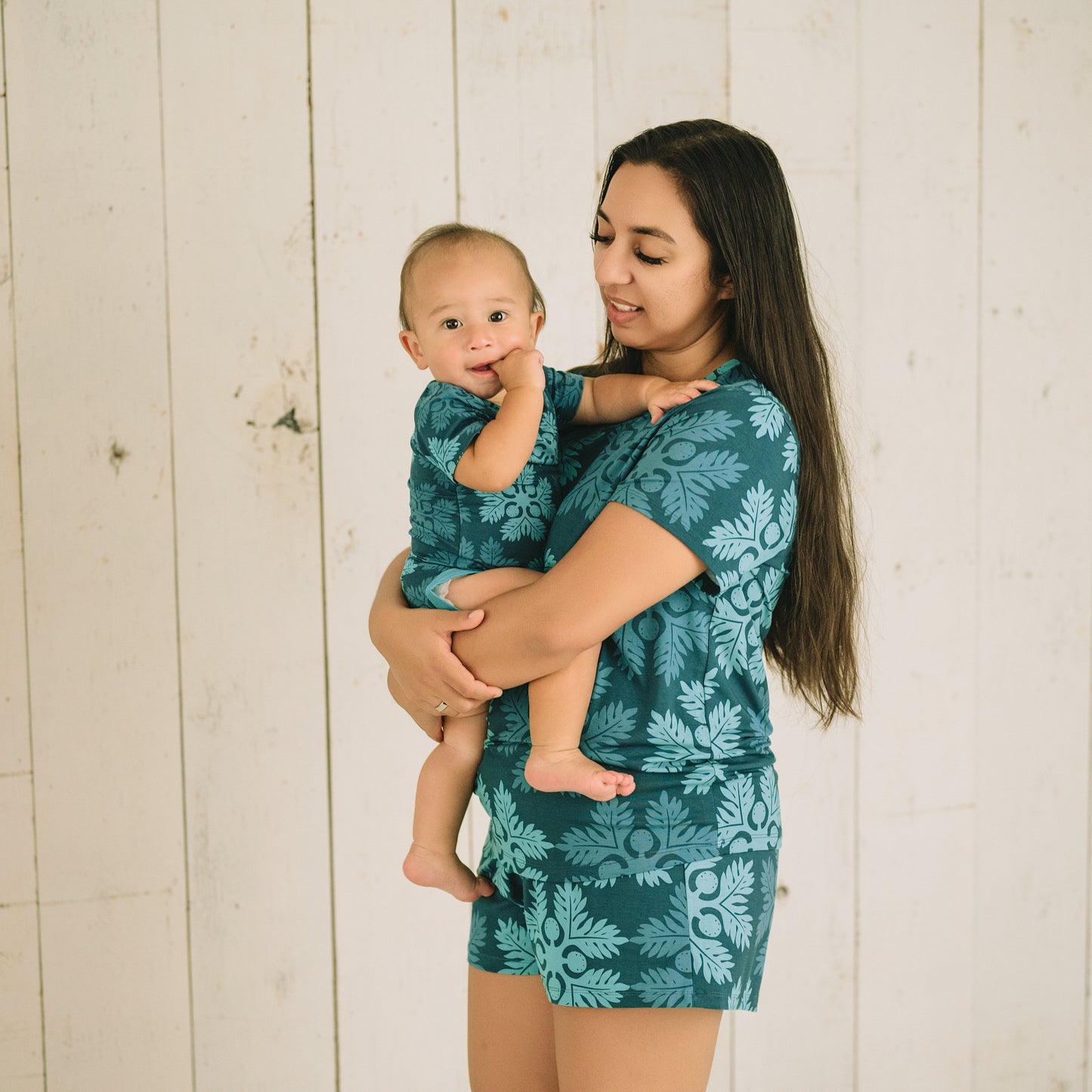 ʻUlu Grove Women's Short Bamboo Pajamas
