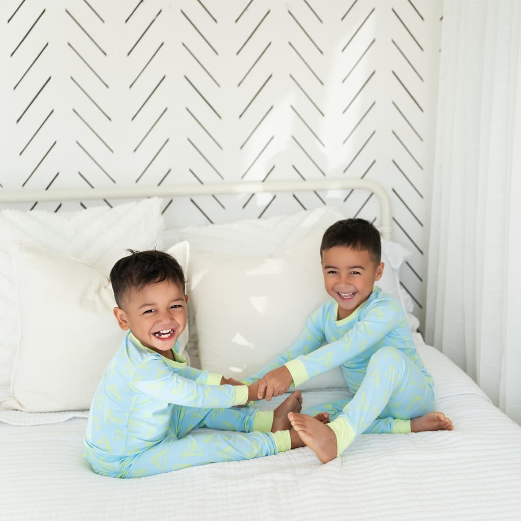 Electric Bite Long Bamboo Pajamas