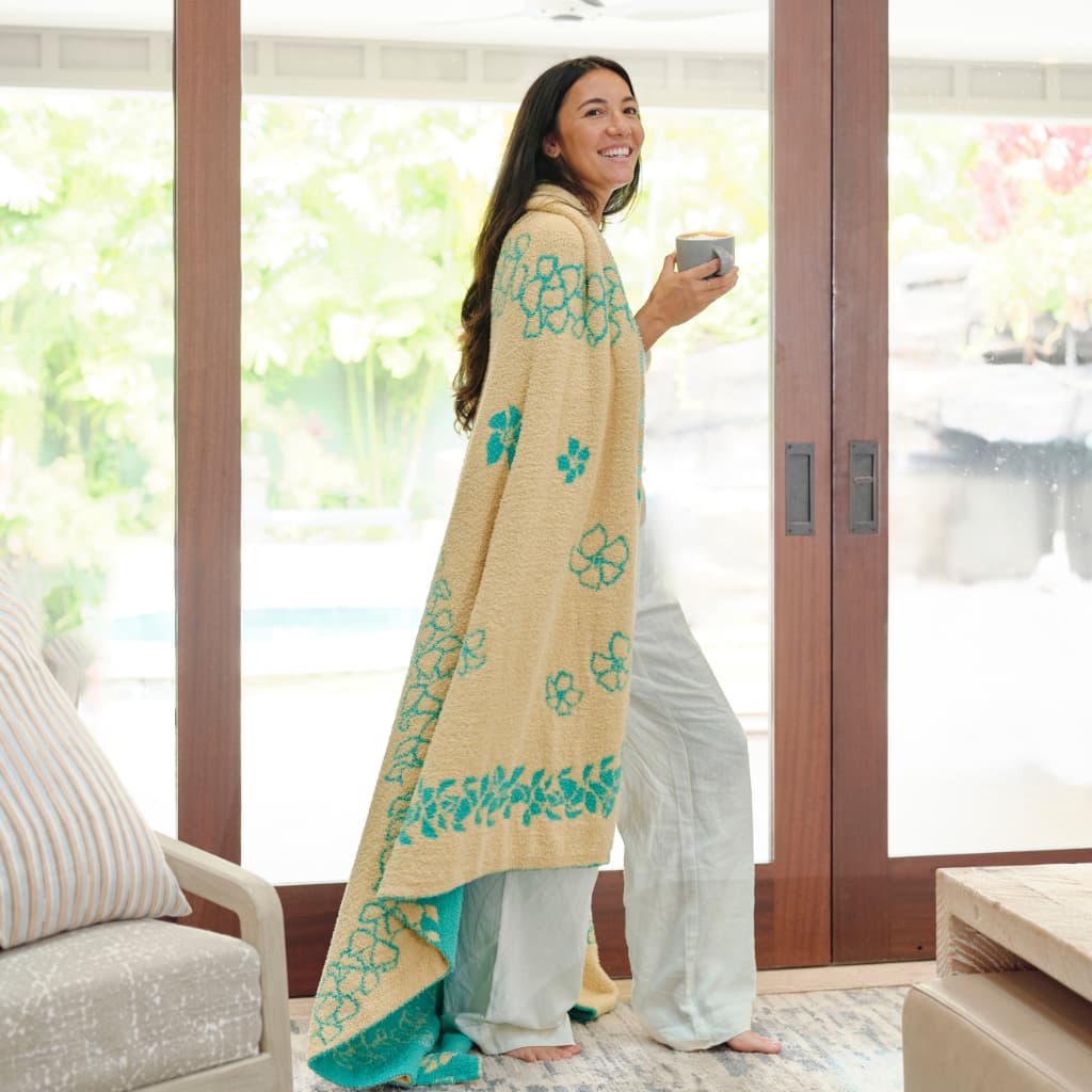 Golden Lei Bliss Blanket