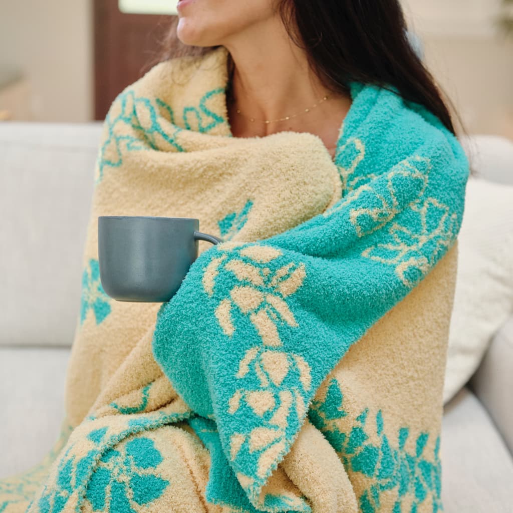 Golden Lei Bliss Blanket