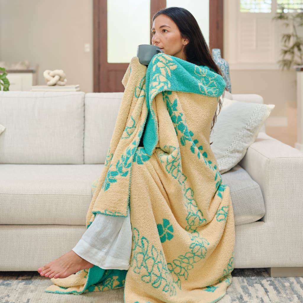 Golden Lei Bliss Blanket