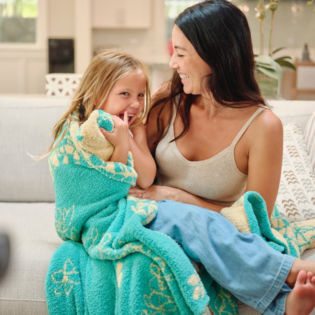 Golden Lei Bliss Blanket