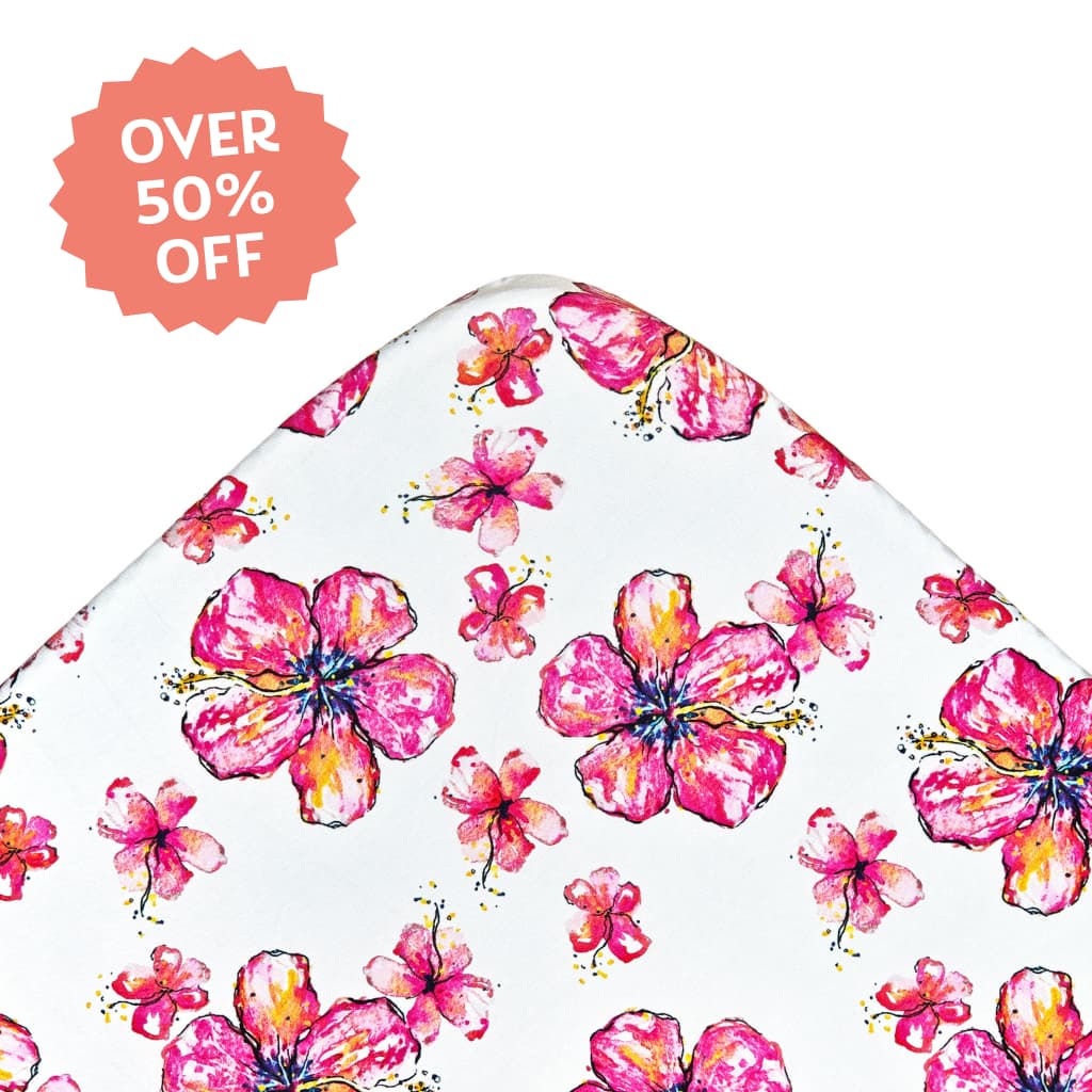 Hibiscus Kiss Bamboo Crib Sheet