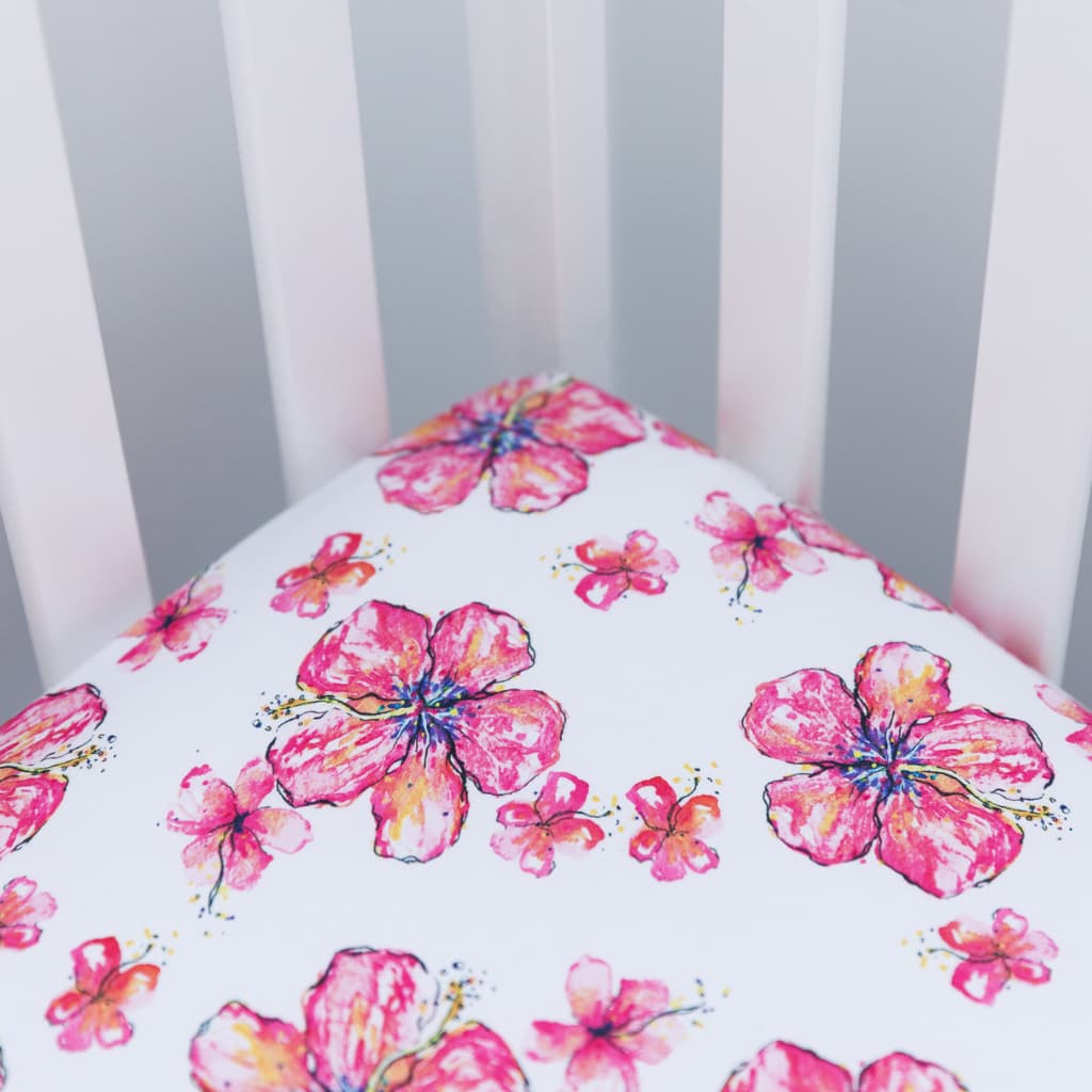 Hibiscus Kiss Bamboo Crib Sheet