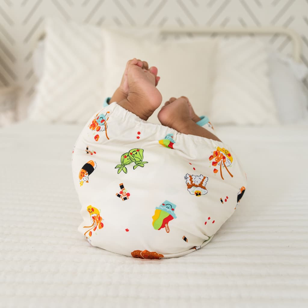 Island Mixed Plate Bamboo Layette Gown