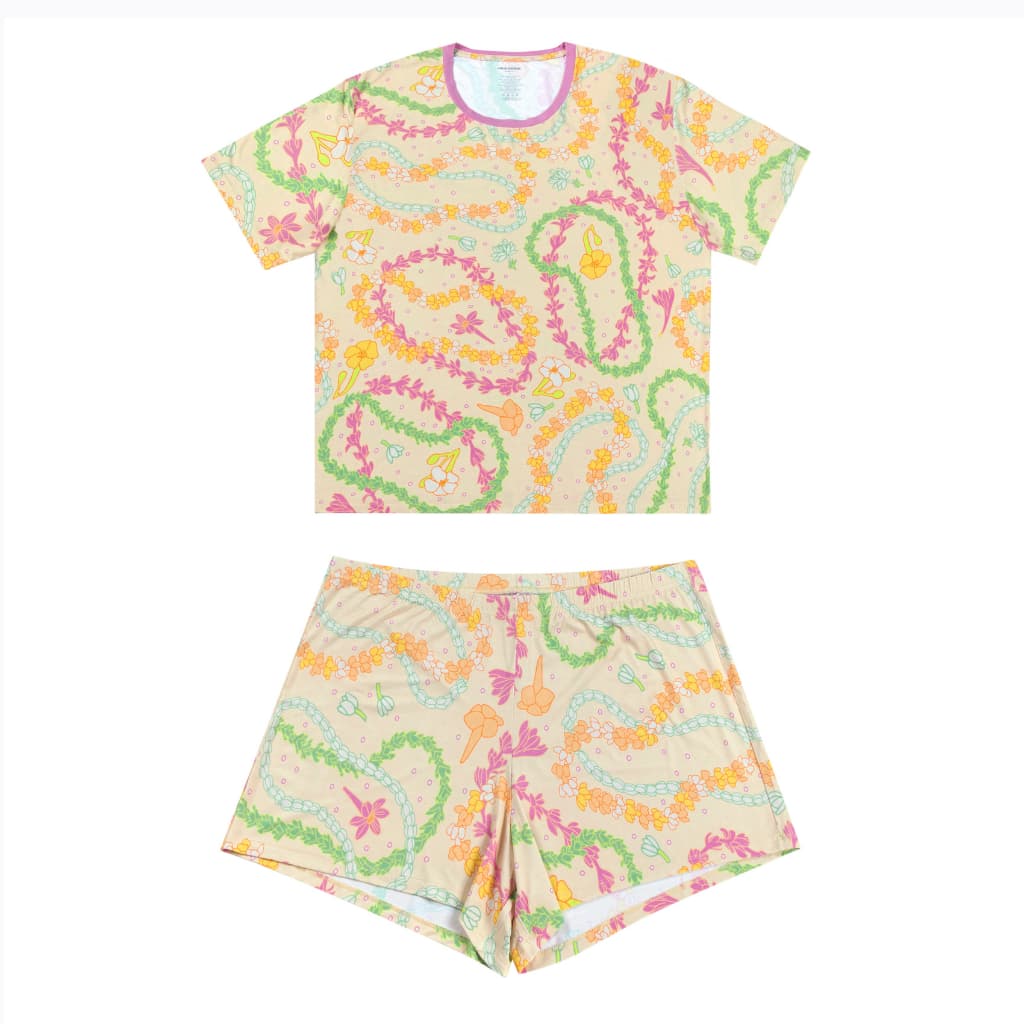 Lei Day in Sand Women's Short Bamboo Pajamas