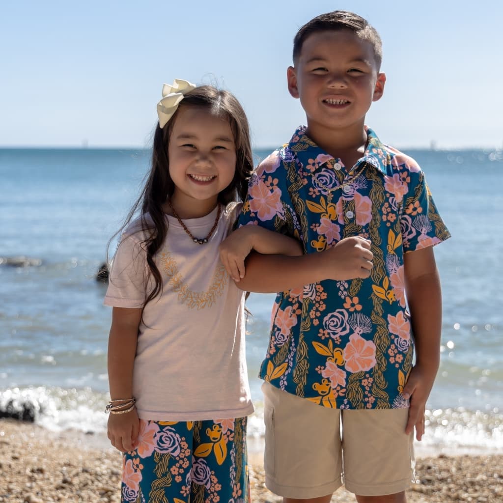Lei Pua Melia Keiki Tee