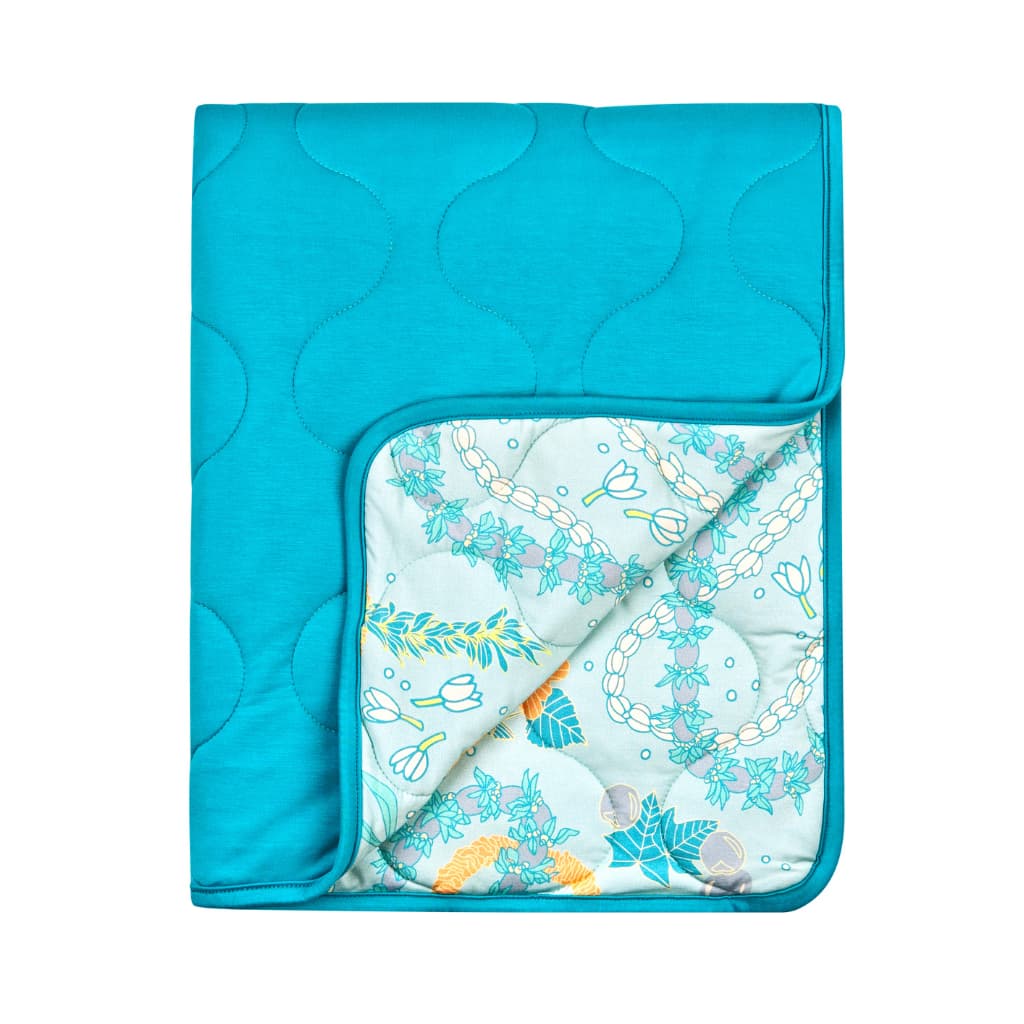 Lei Stand Quilted Bamboo Blanket