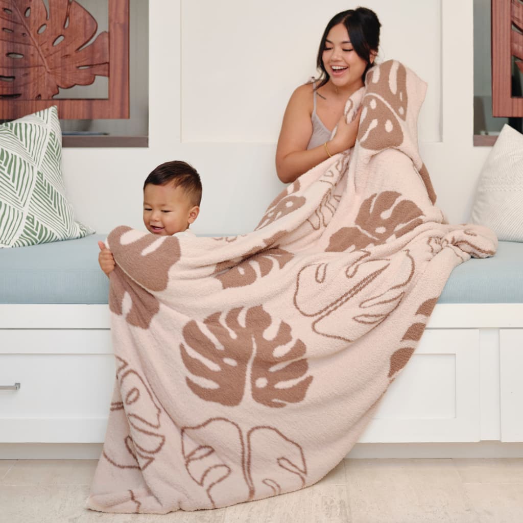 Mocha Monstera Bliss Blanket