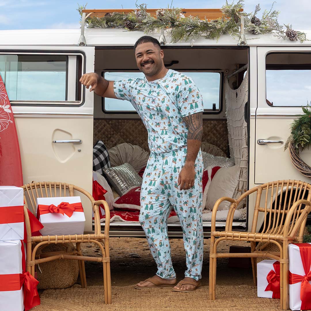 Mistle-Toes On The Nose Men's Bamboo Pajamas