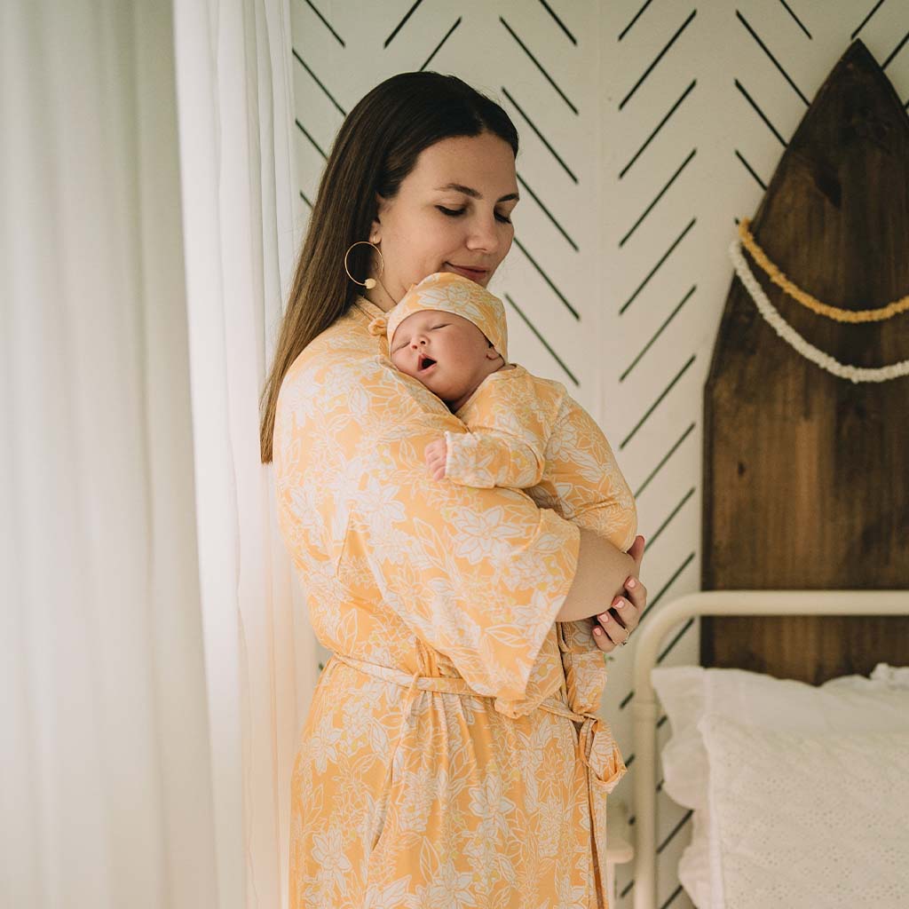 ʻOlena Bamboo Mama Robe