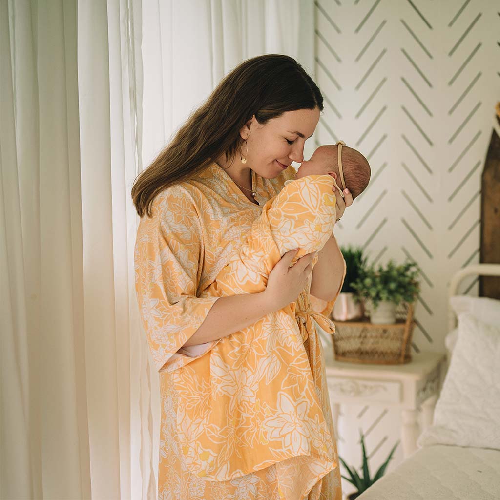 ʻOlena Muslin Swaddle Blanket