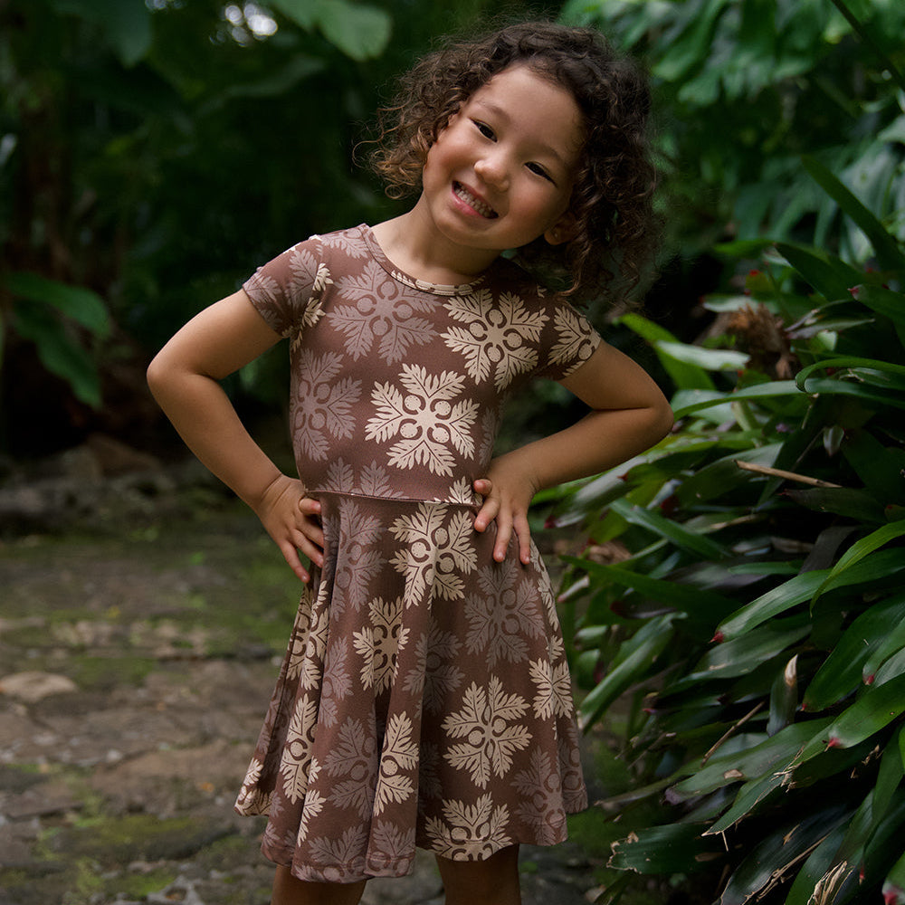 ʻUlu Spice Bamboo Twist Back Flutter Sleeve Dress