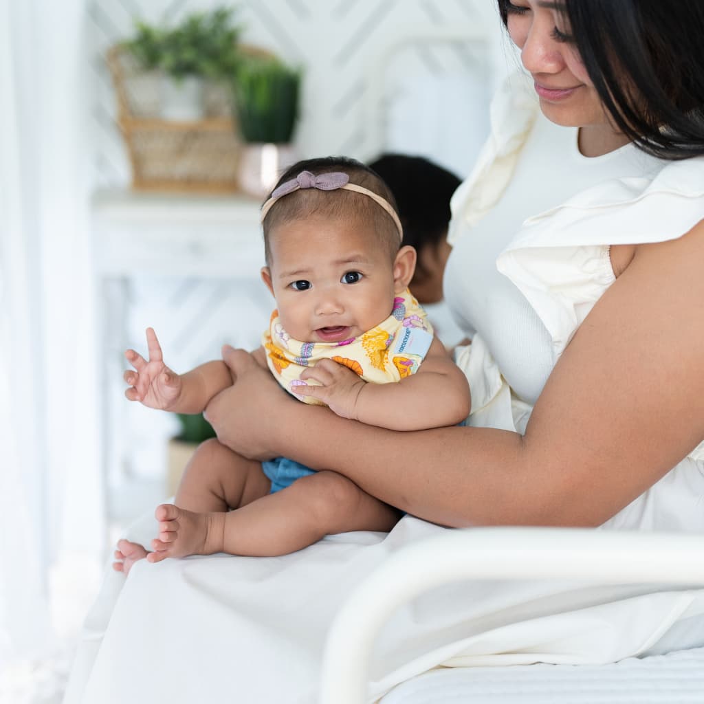 Roots & Blooms Bib