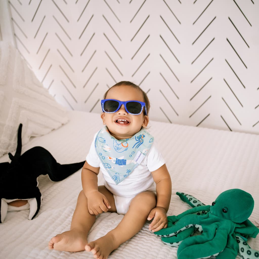 Reef Rascals Bib