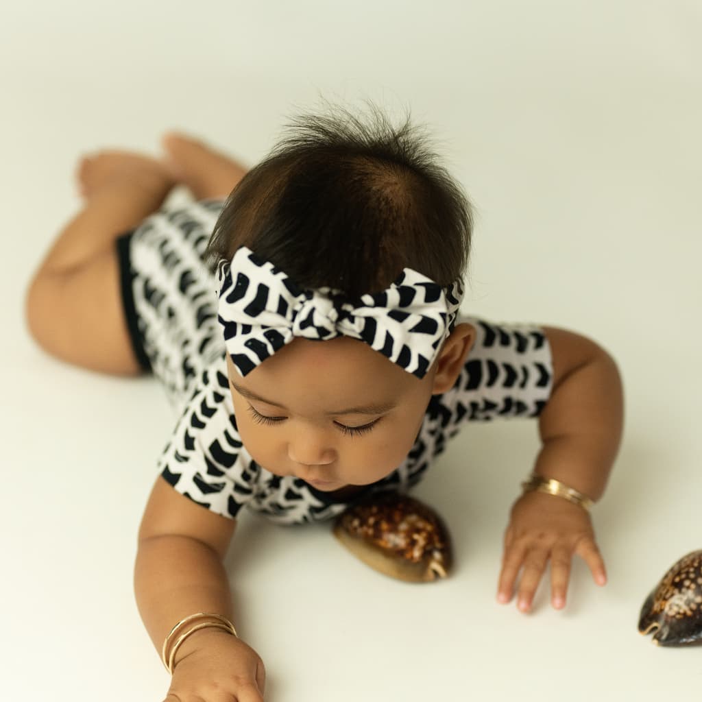 Shell-ish Bamboo Bow Headband
