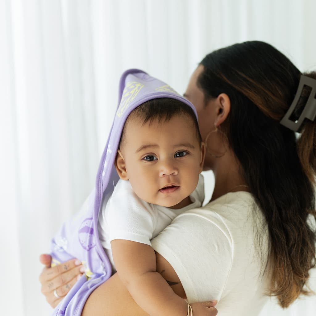 Shell Pop Hooded Towel Set