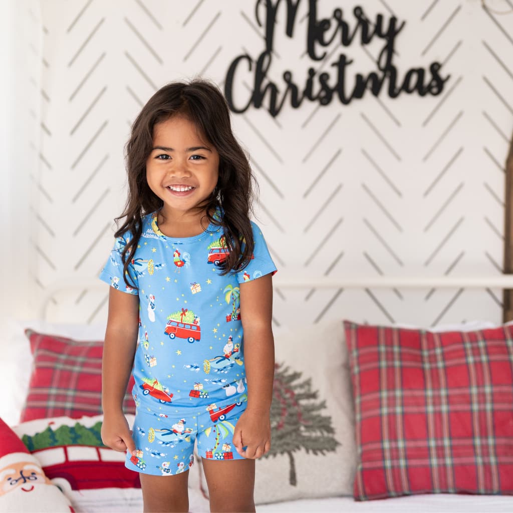 Christmas Day in Hawaiʻi Nei Short Bamboo Pajamas