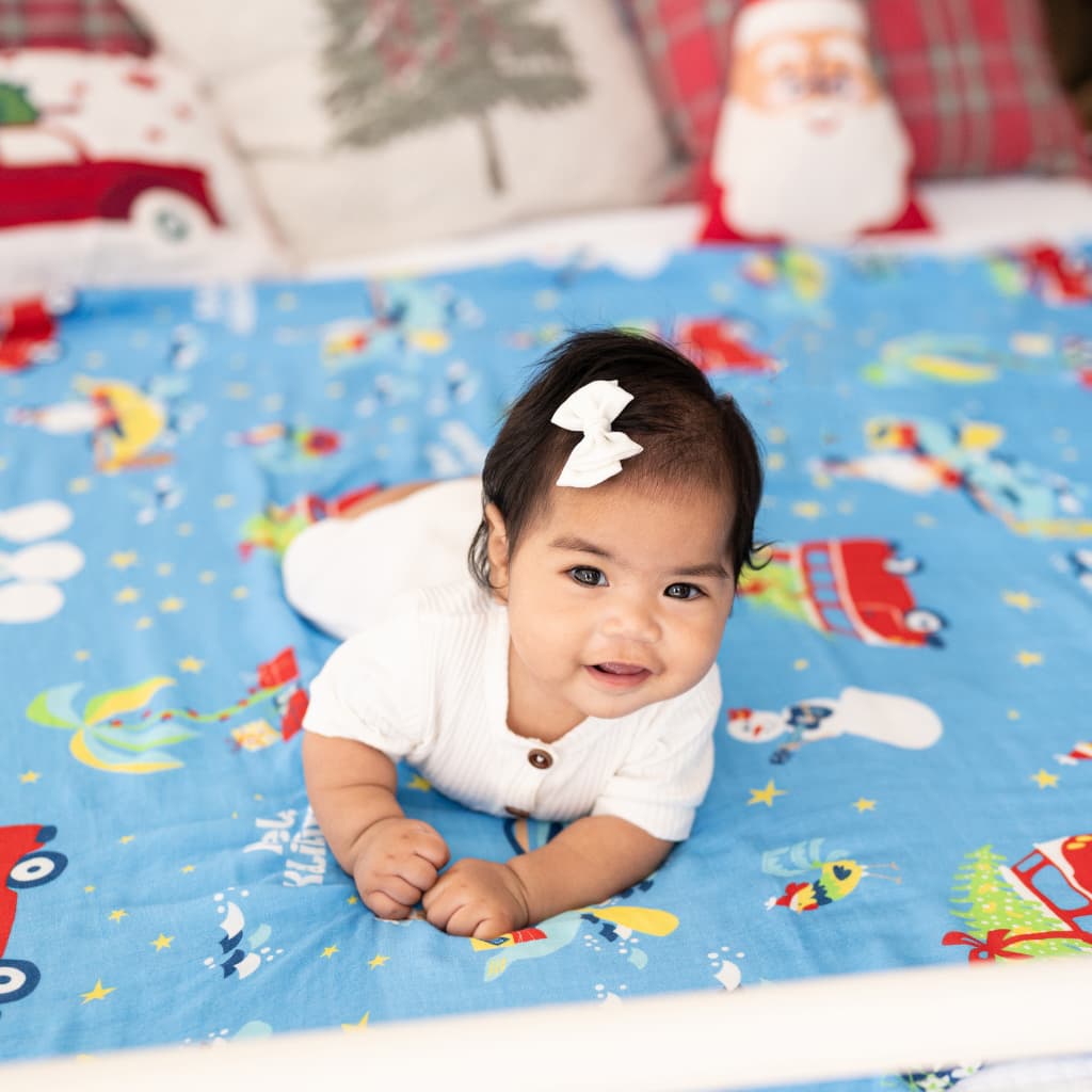 Christmas Day in Hawai i Nei Muslin Swaddle Blanket