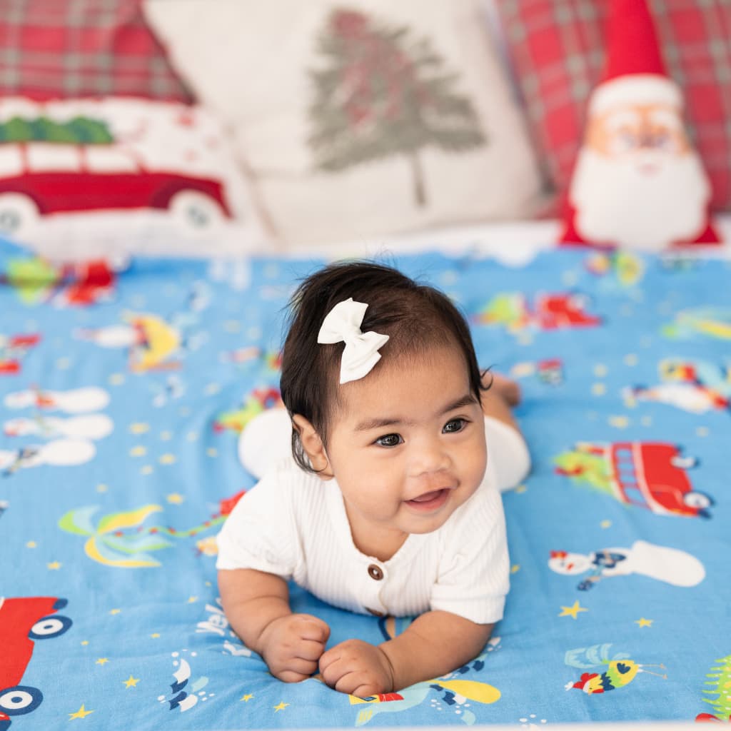 Christmas Day in Hawaiʻi Nei Muslin Swaddle Blanket