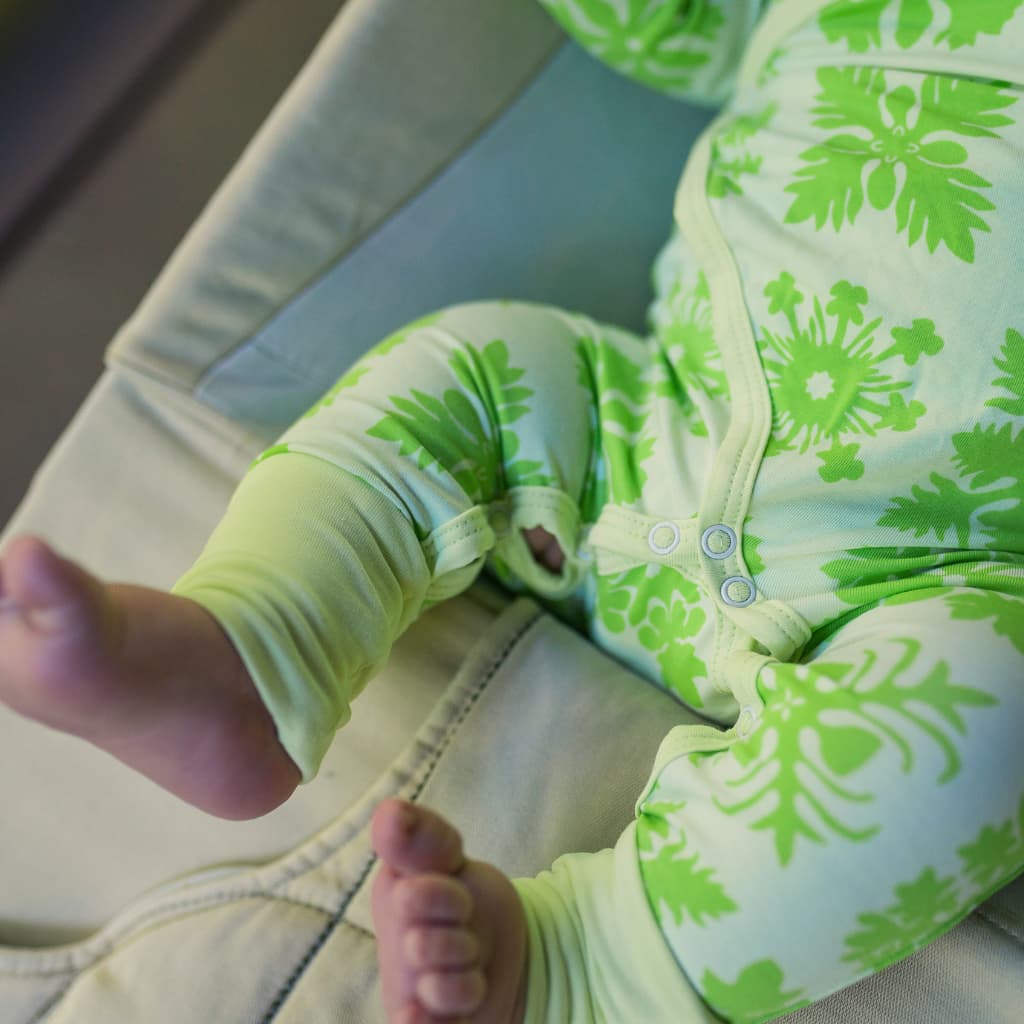 Napuanani in Pakalana Bamboo Newborn Coverall