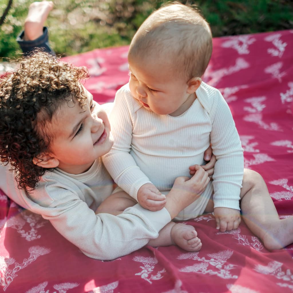 ʻŌhiʻa Lehua Throw Blanket