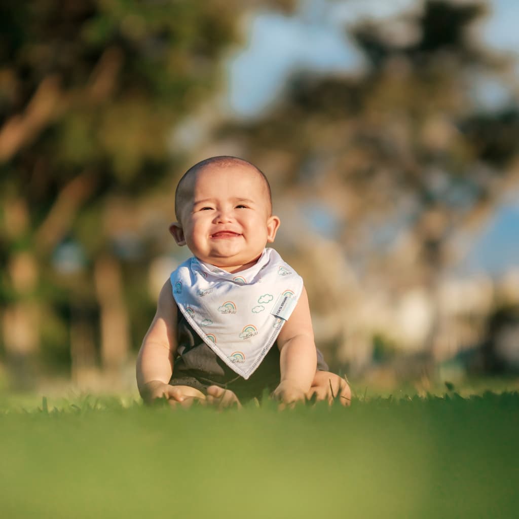 Pot O' Aloha Bib