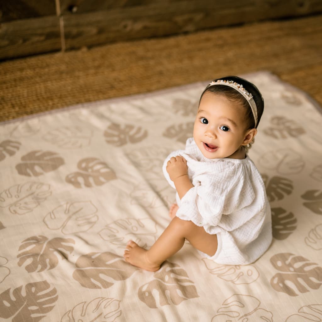 Toasted Monstera Baby Quilt