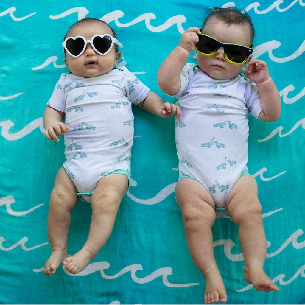 Nalu Muslin Swaddle Blanket - Coco Moon Hawaii Nalu Muslin Swaddle Blanket - Coco Moon Hawaii